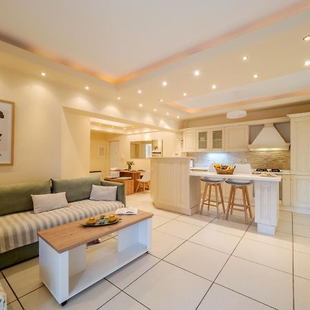 Aura Elegant Apartment Near Garitsa Bay Análipsis Dış mekan fotoğraf