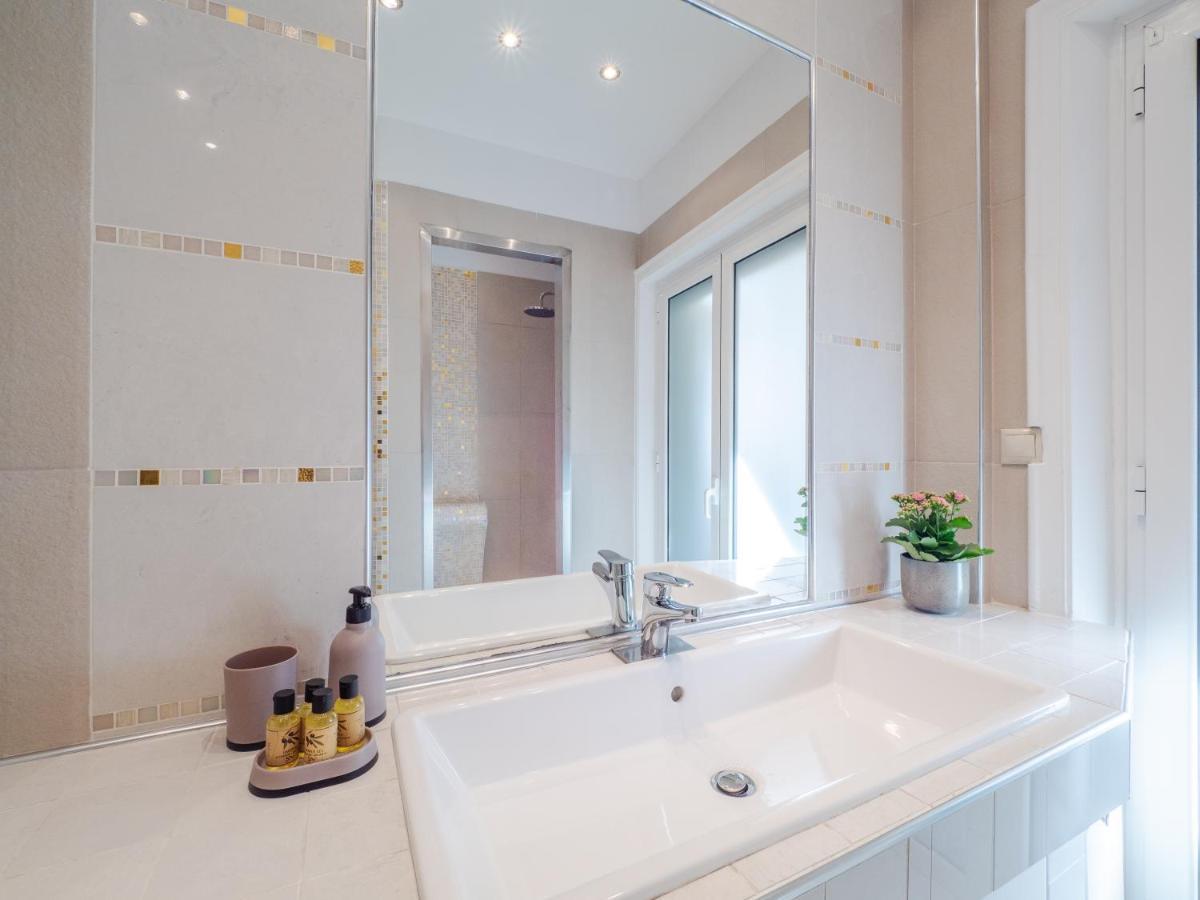 Aura Elegant Apartment Near Garitsa Bay Análipsis Dış mekan fotoğraf
